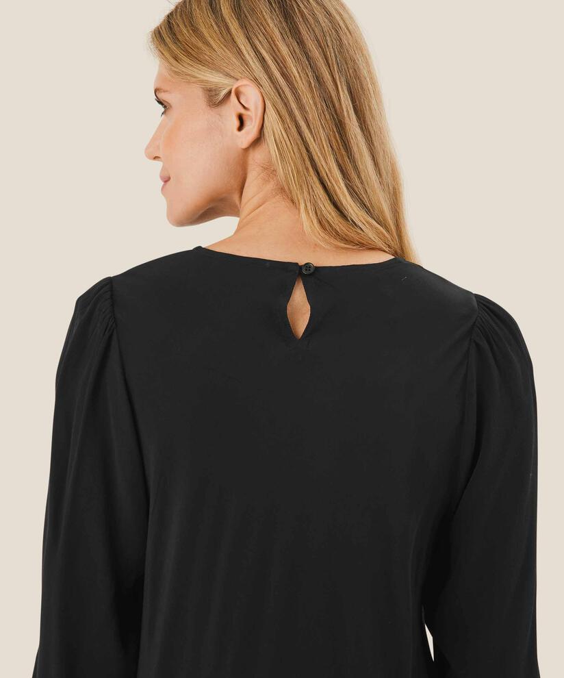 VISKOSEKLEID MIT DREVIERTELÄRMELN, Black