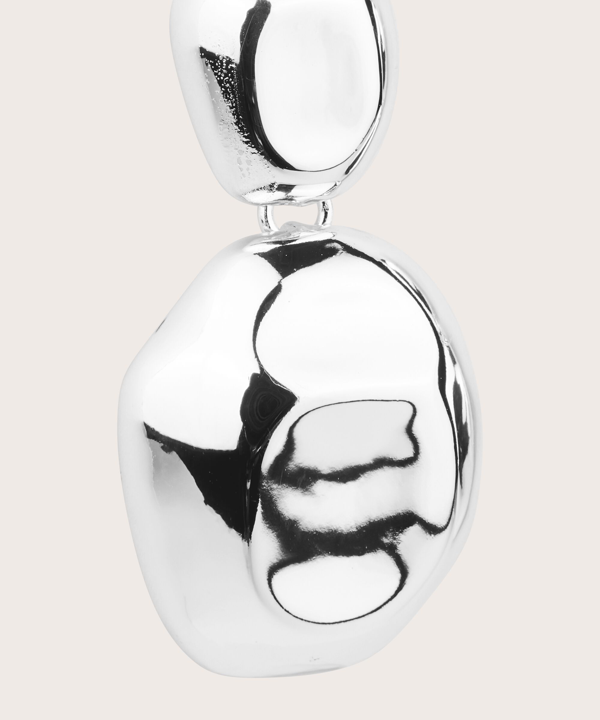 skulpturale silberfarbene Ohrringe, Silver