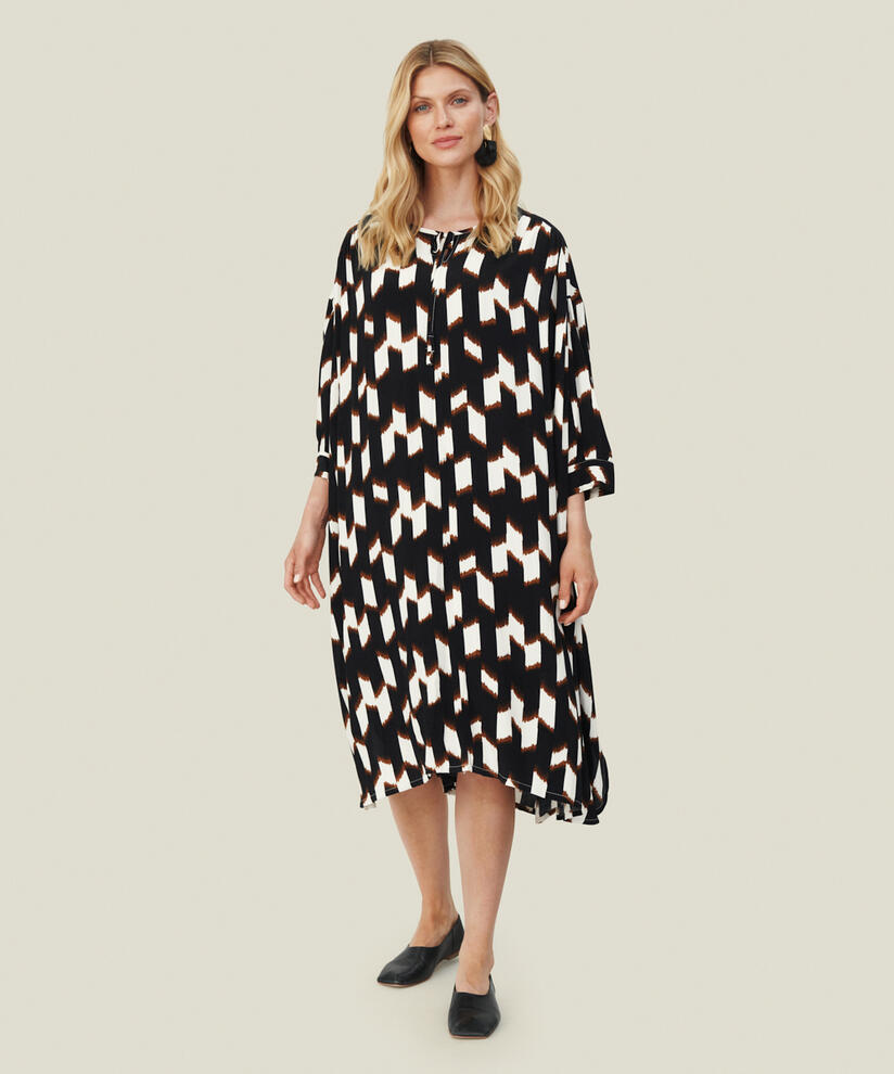 NINKI KLEID, Chestnut