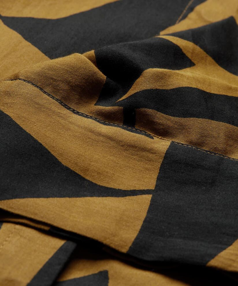 IOSETTA KLEID, Tapenade