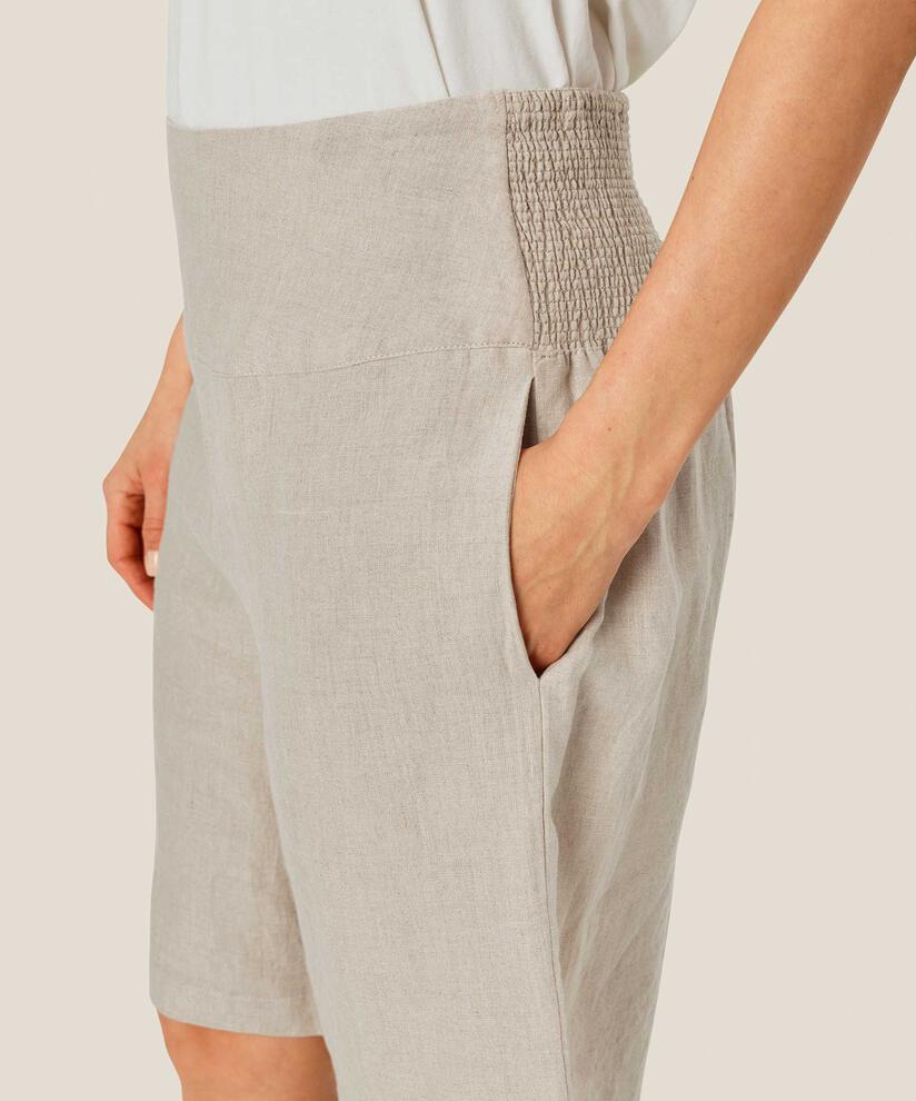 Leinenshorts Mit Gesmoktem Gummizug Hinten, Natural