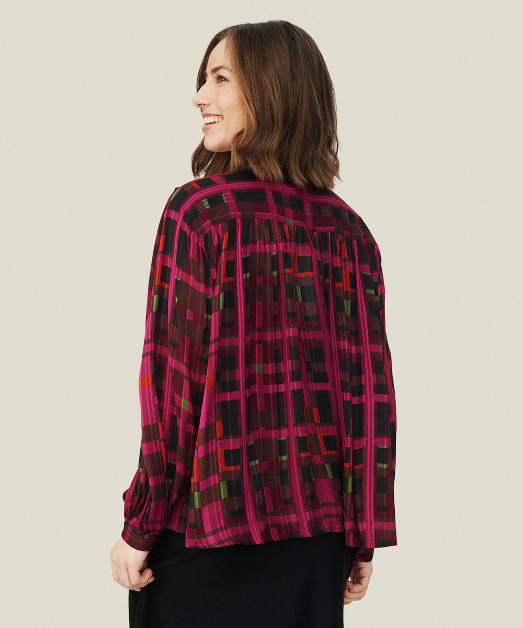 IRUSKA HEMDBLUSE, Sangria