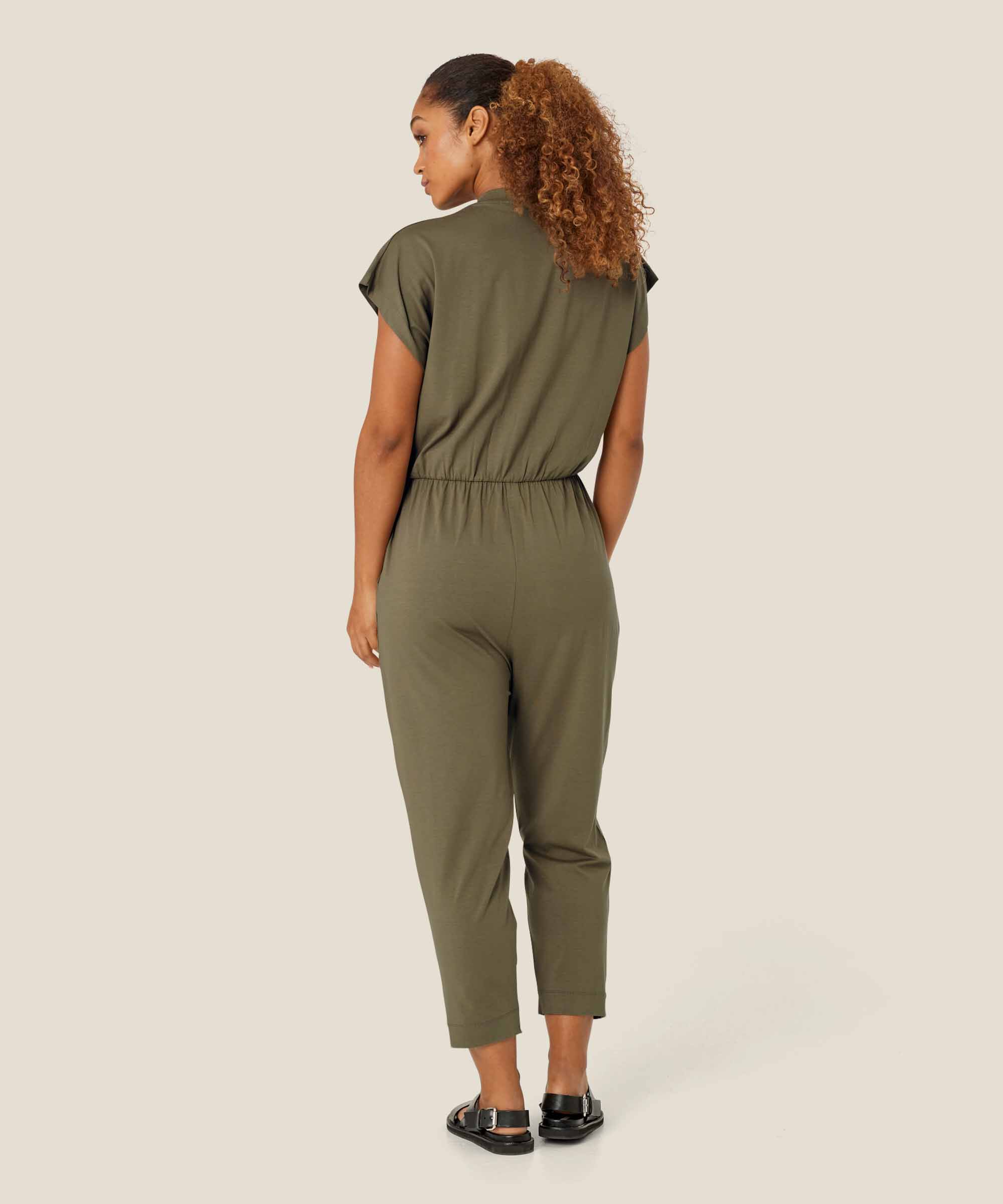 Jersey-Jumpsuit mit V-Ausschnitt und Knöpfen, Dusky Green
