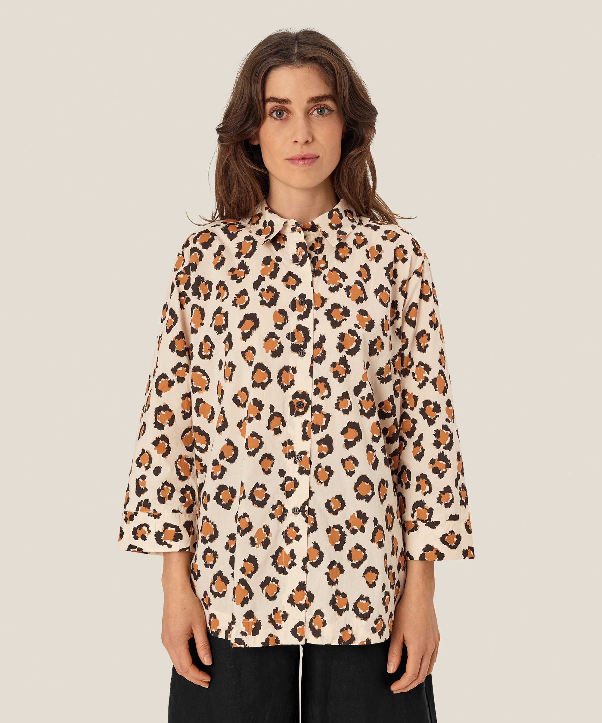 Baumwollhemd mit Leopardenmuster und 3/4-Ärmeln, Cashew