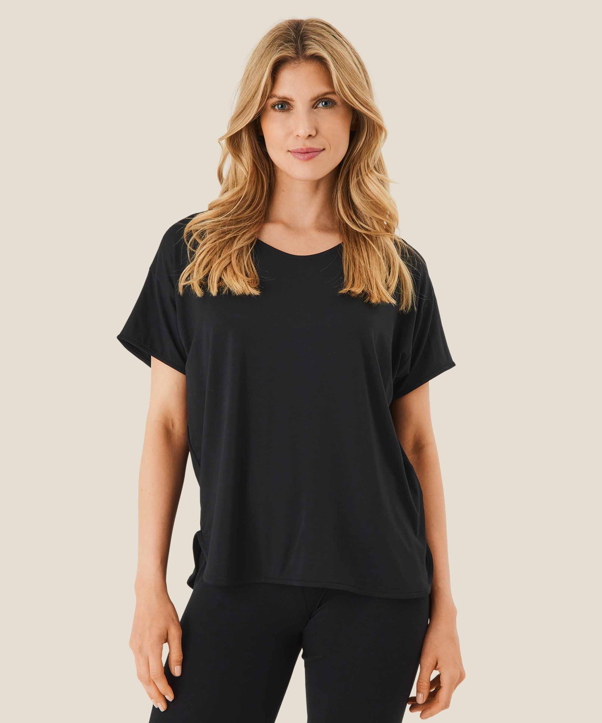 Dünnes T-Shirt aus Lyocell, Black