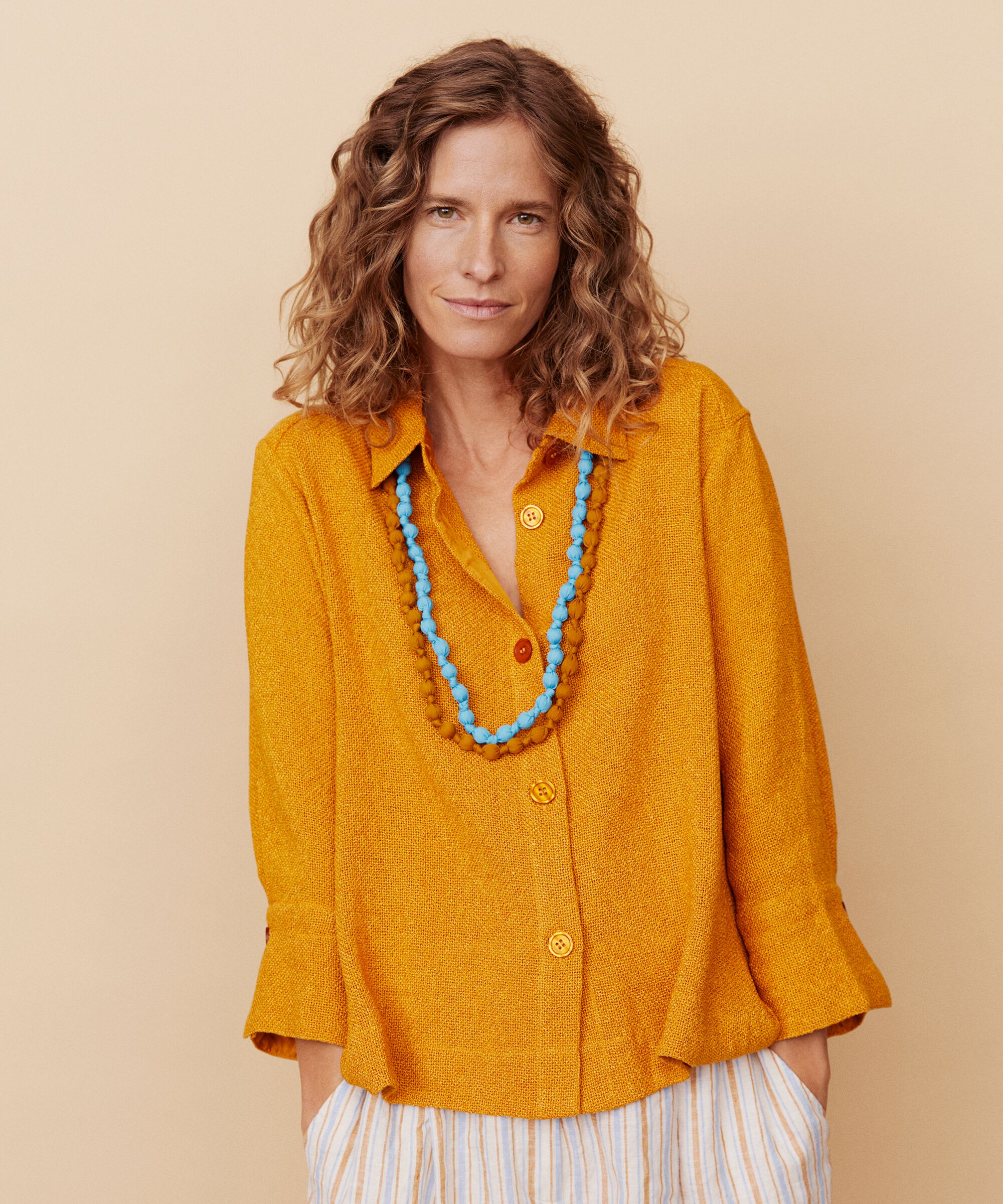 Halskette mit stoffbezogenen Perlen, Aqua