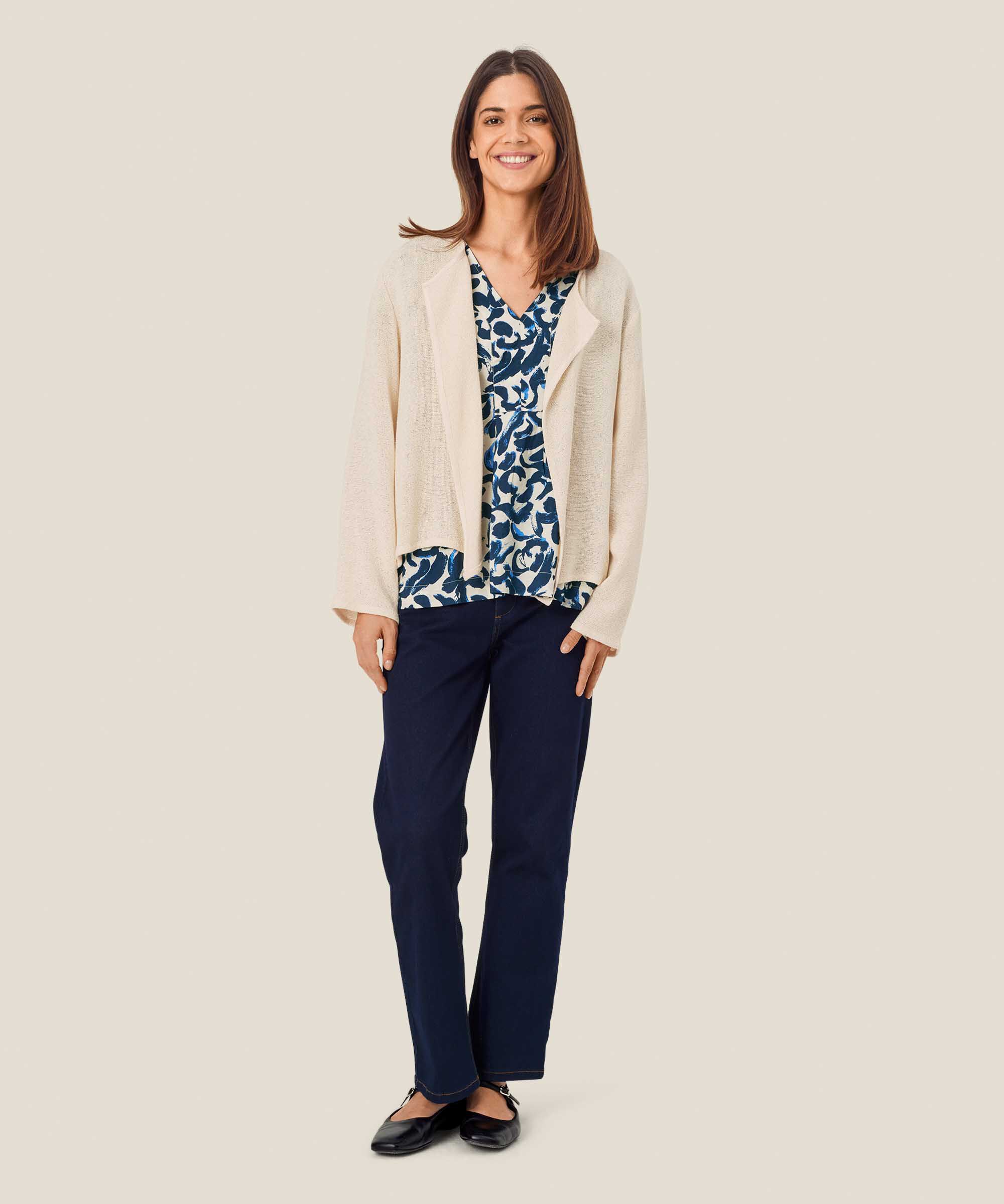 Kurze Jacke Aus Bouclé, Whitecap