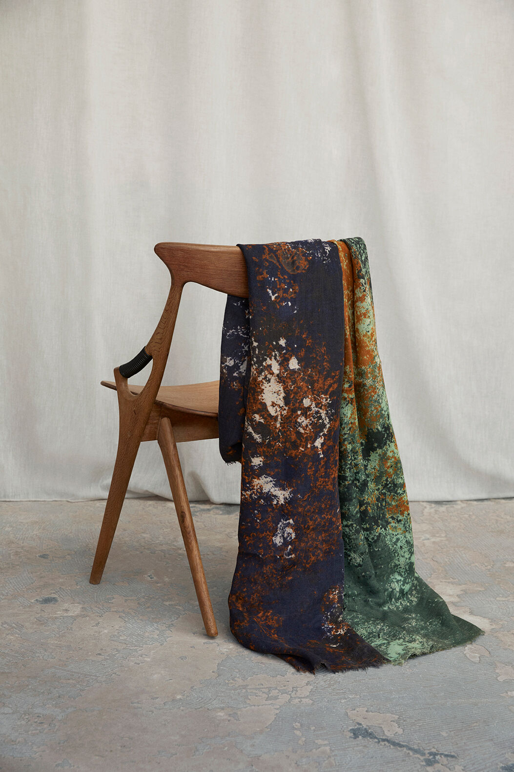 AGUSTANA TUCH, Feldspar