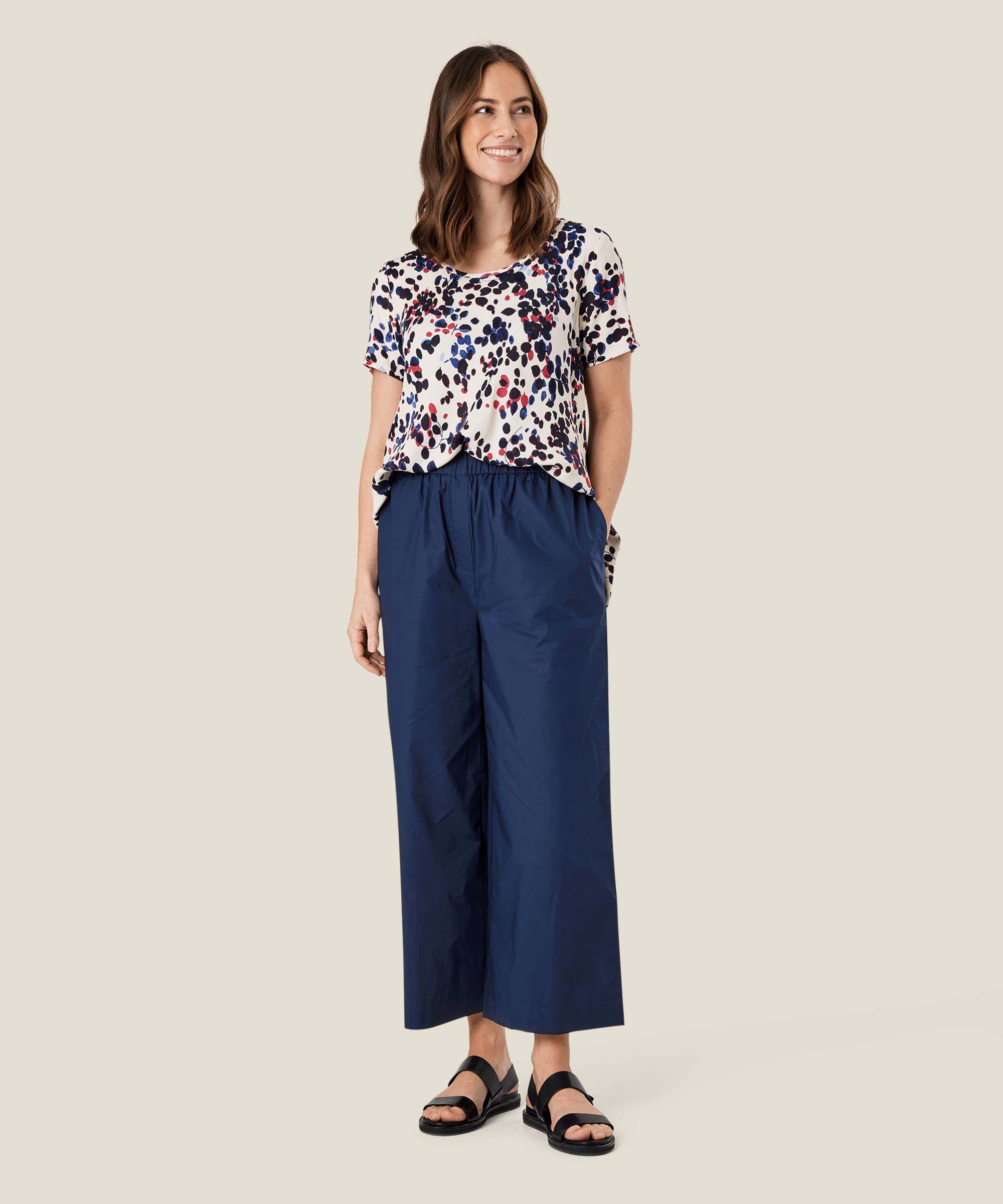Klara Bluse, Whitecap