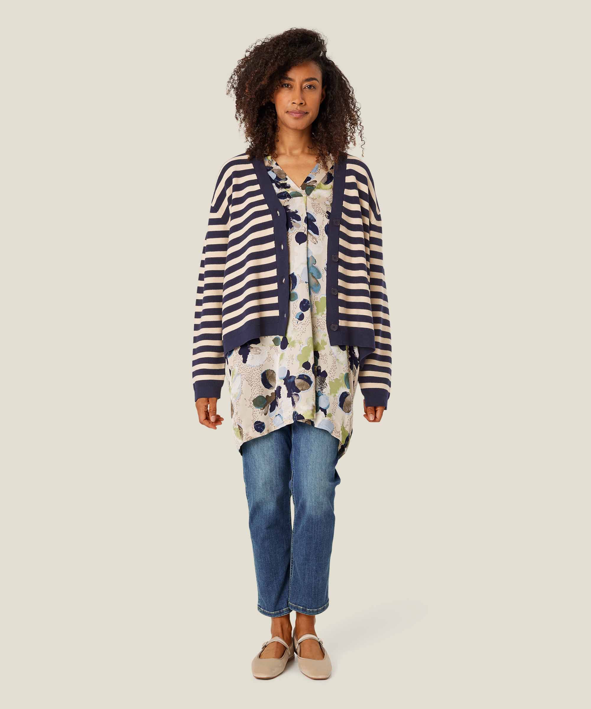 Gestreifter Cardigan aus Baumwolle, Maritime Blue