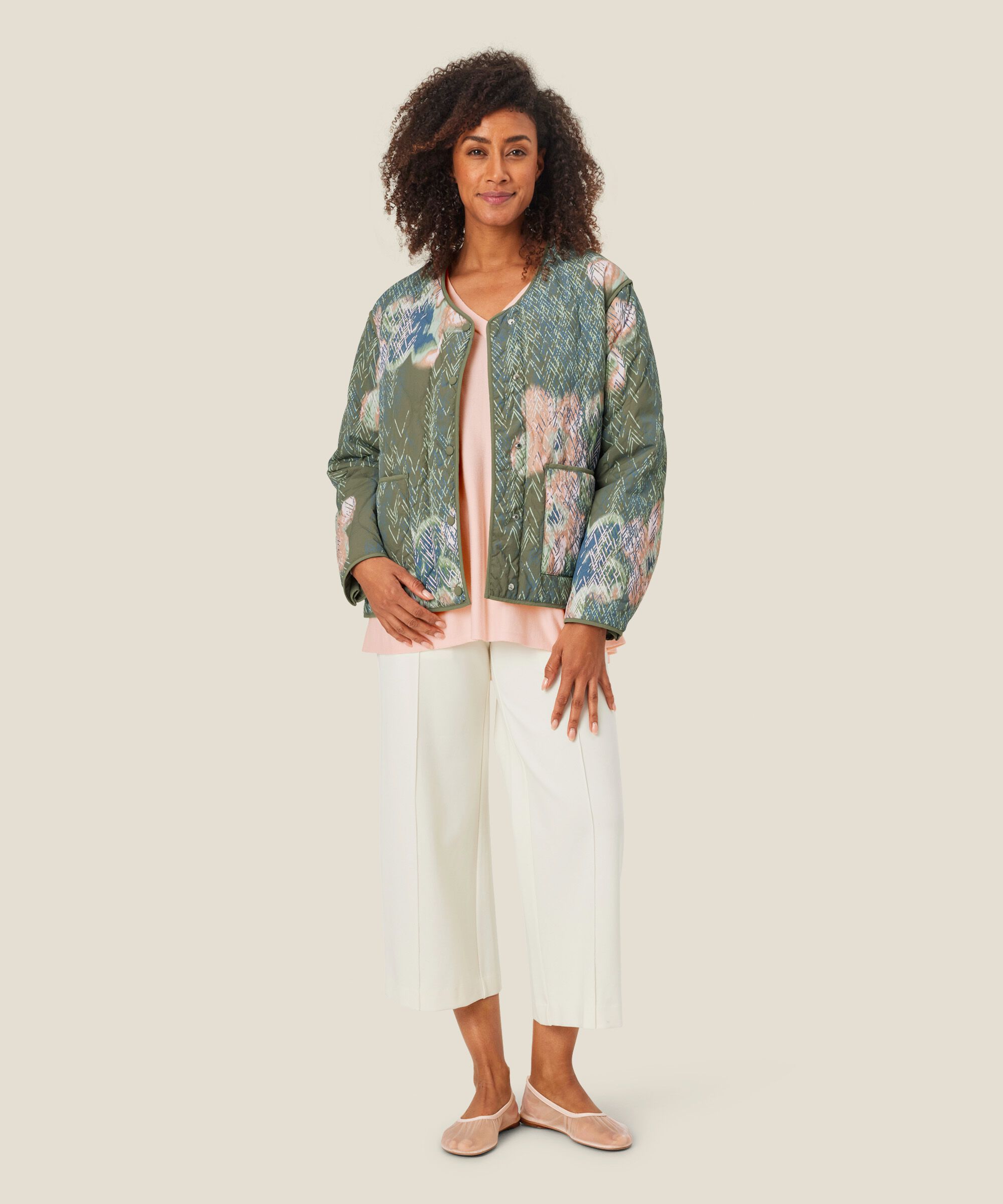 gesteppte, gemusterte Jacke mit Knopfverschluss, D. Lichen Green