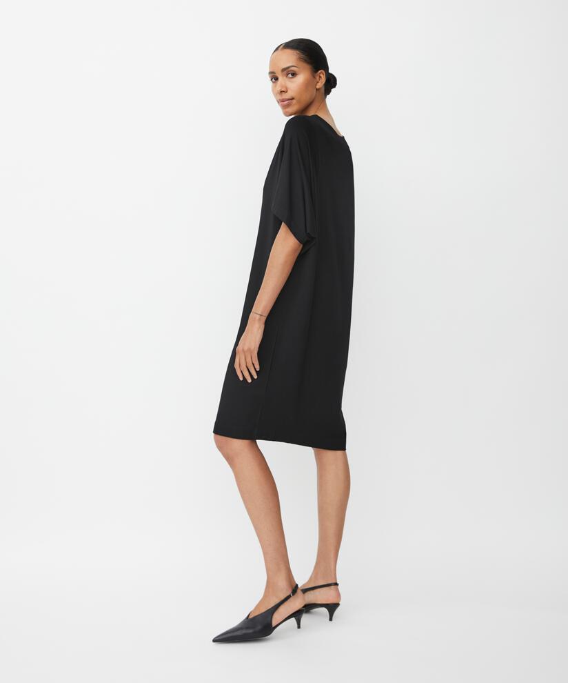 Jerseykleid mit 1/2-Arm und weitem Ausschnitt, Black