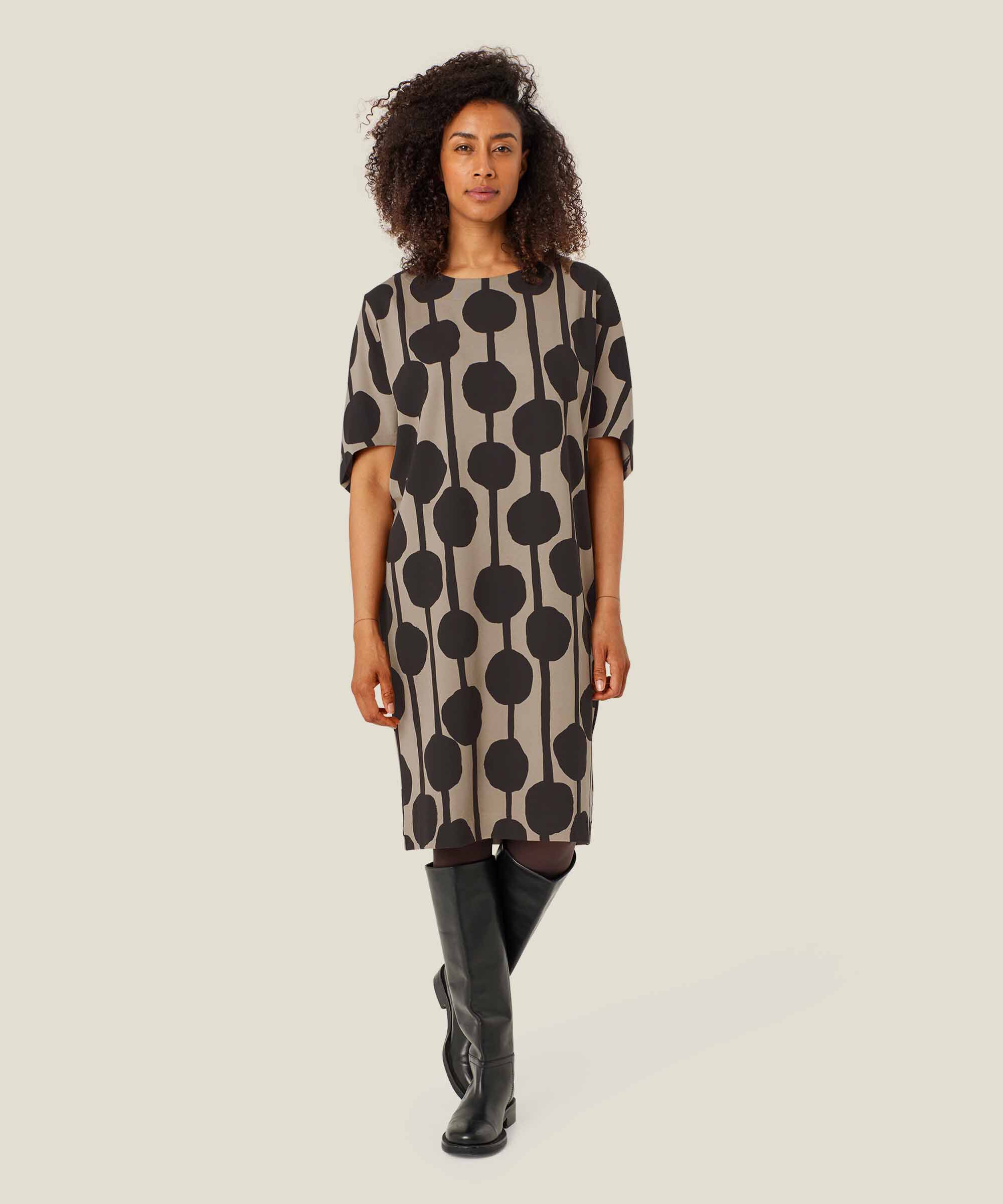 Jerseykleid mit Dreiviertelärmeln, Roast Cashew