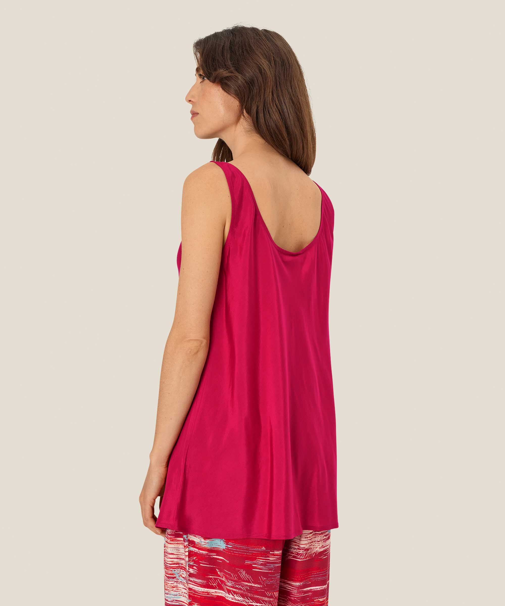 Top aus leicht glänzender Viskose, Persian Red