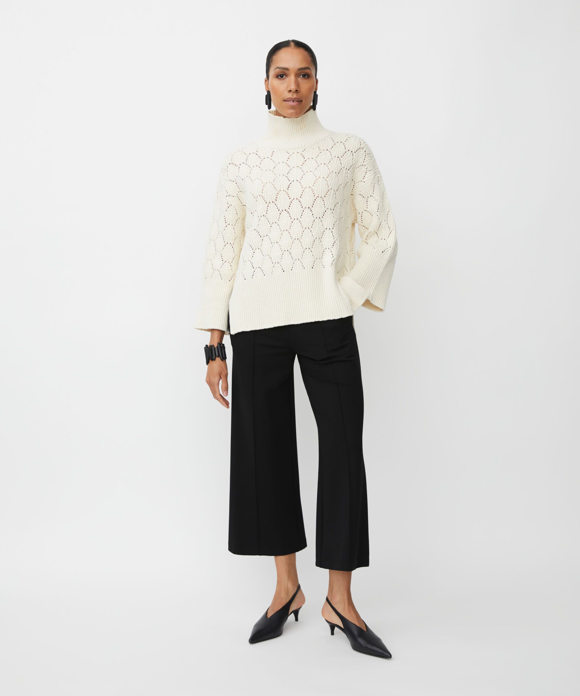 Ohrringe mit schwarzen Holzperlen, Black