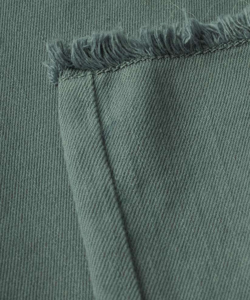 Jeans mit weitem Bein und offenen Kanten, Balsam Green