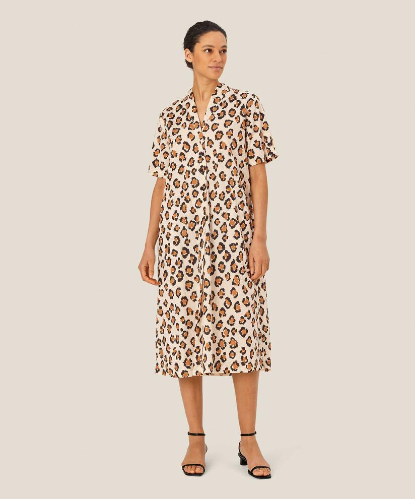 Baumwollkleid mit Knopfleiste und Eingrifftaschen, Cashew