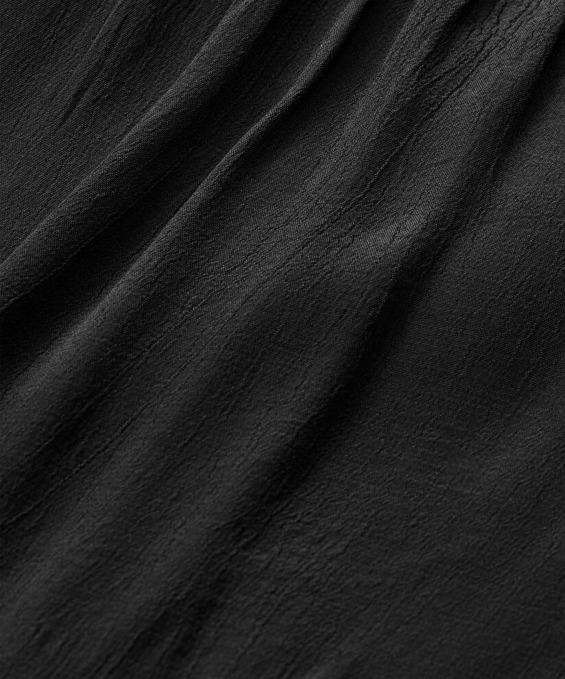 Viskosebluse mit V-Ausschnitt und Rüschen, Black