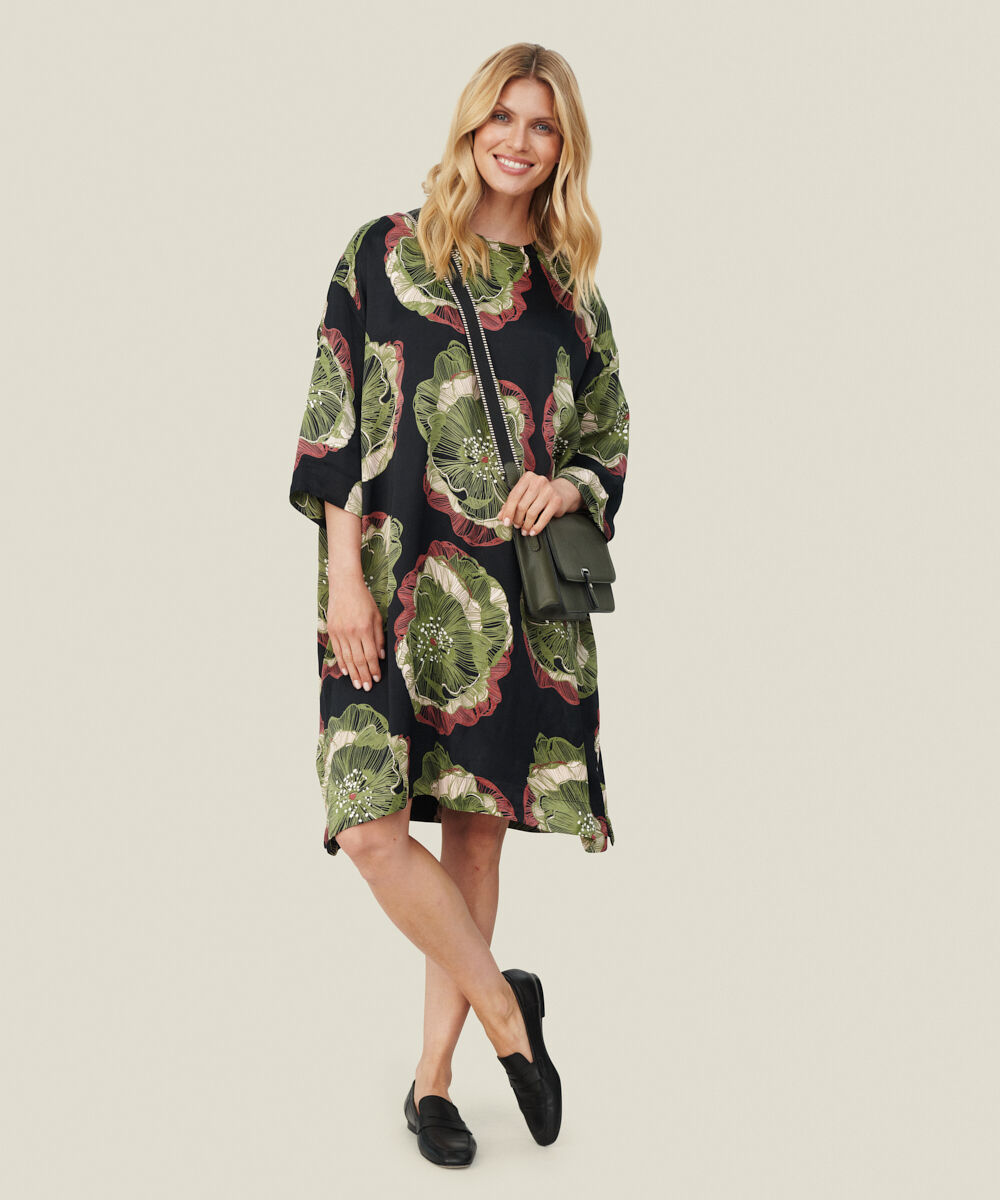 REGGIE TASCHE, Capulet olive