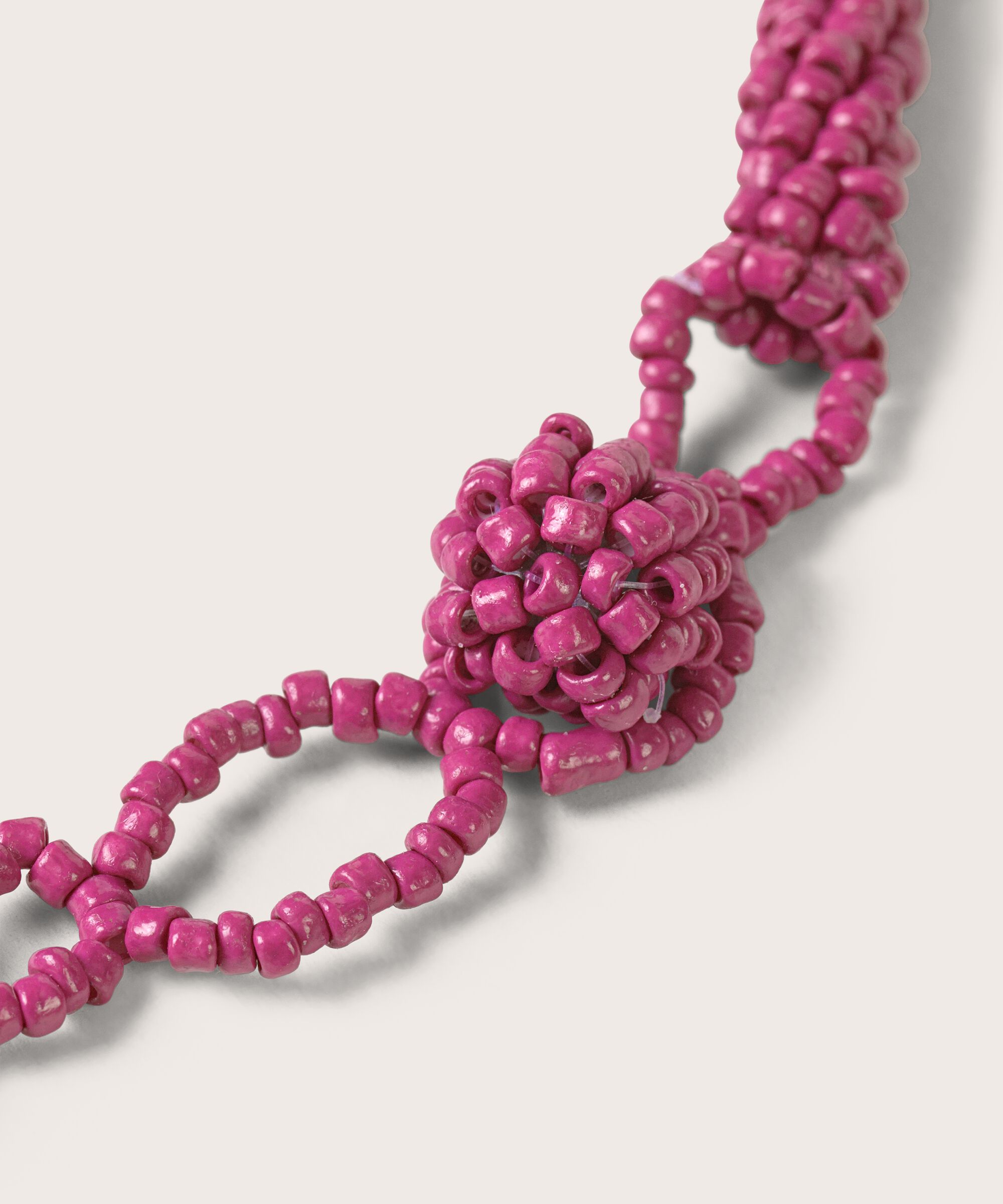 Geflochtene Halskette mit rosa Glasperlen, Fuchsia Red