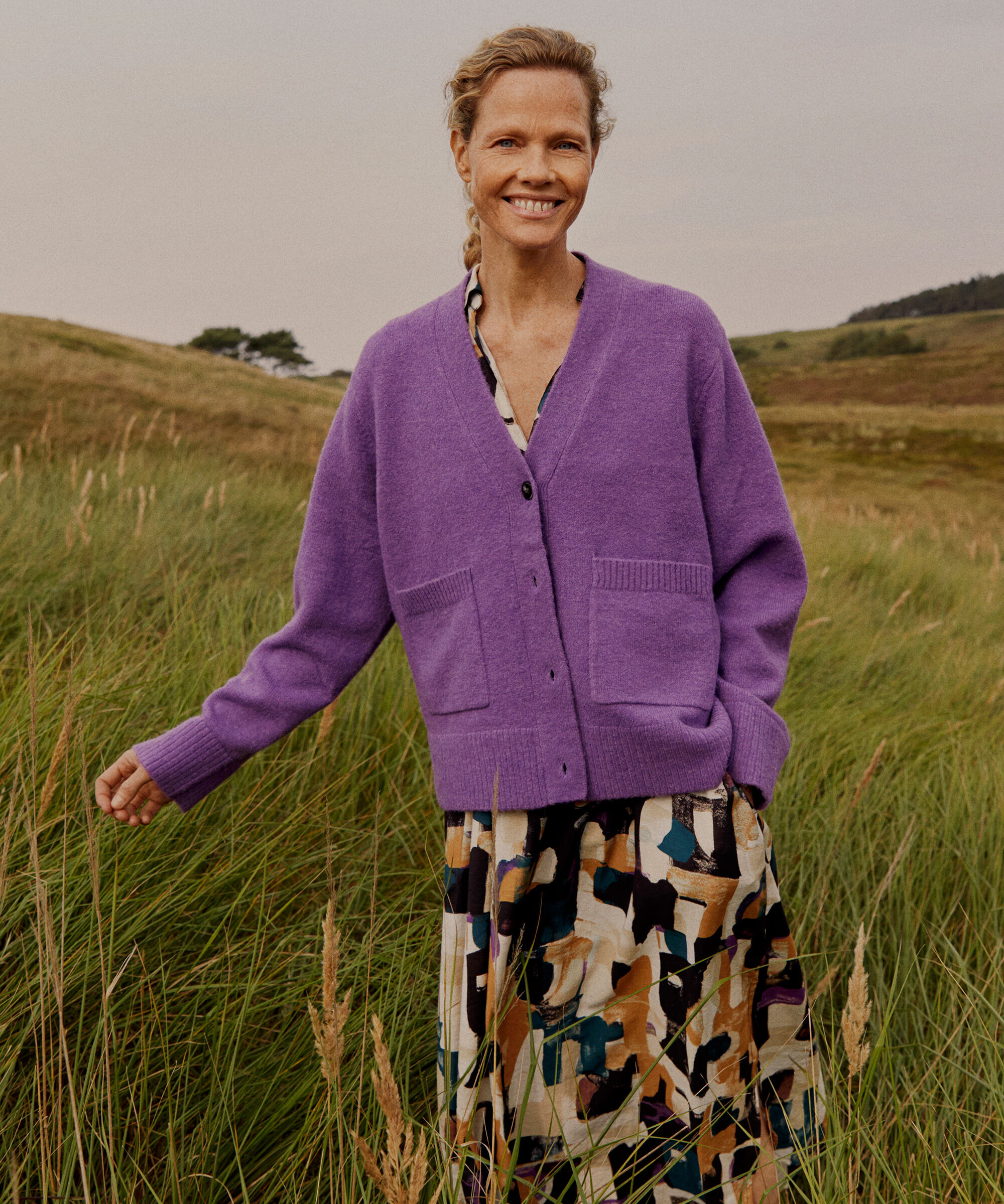 klassischer Cardigan aus Wollmischung, Meadow Violet