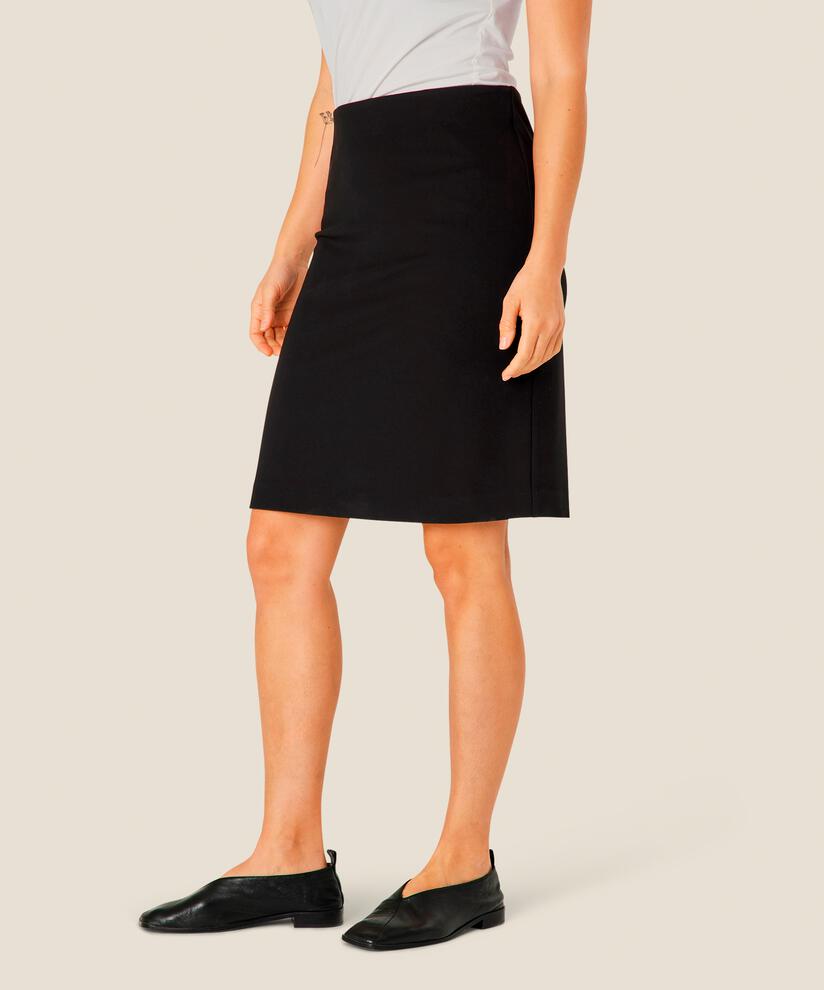 Kurzer Jerseyrock mit Stretch, Black