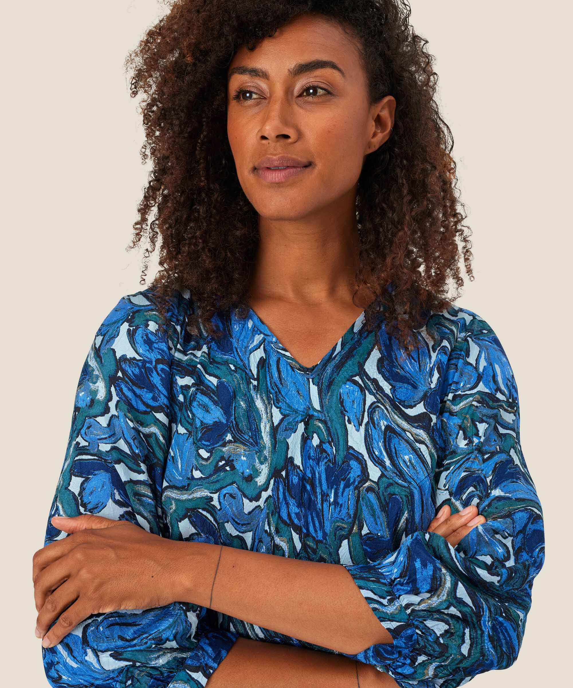 Bedruckte Viskosebluse Mit V-ausschnitt, Blue Fog