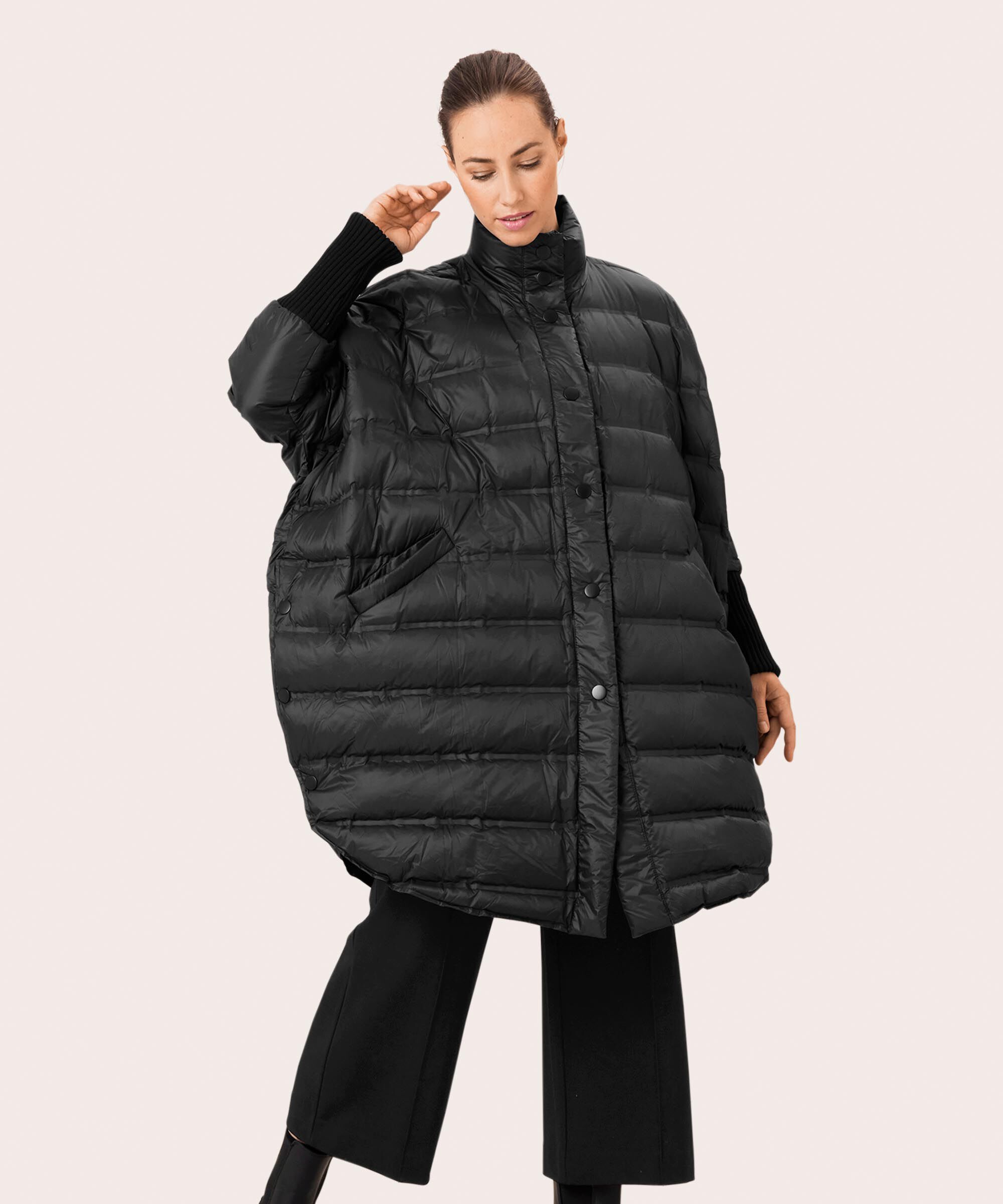 Tilda Daunenmantel, Black