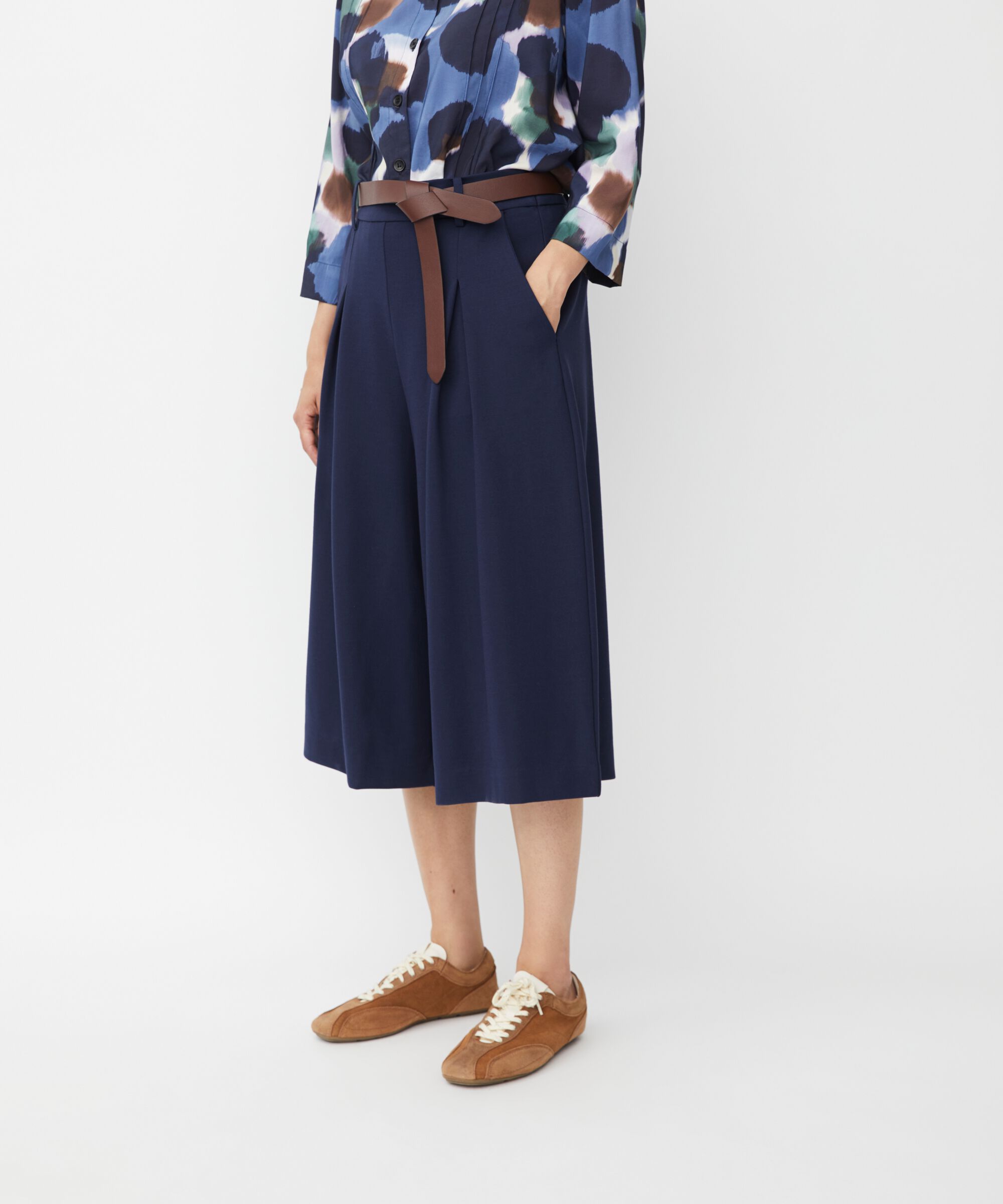 Jerseyhose Mit Falten Vorne Und Verdecktem Reißverschluss An Der Seite, Navy Blazer