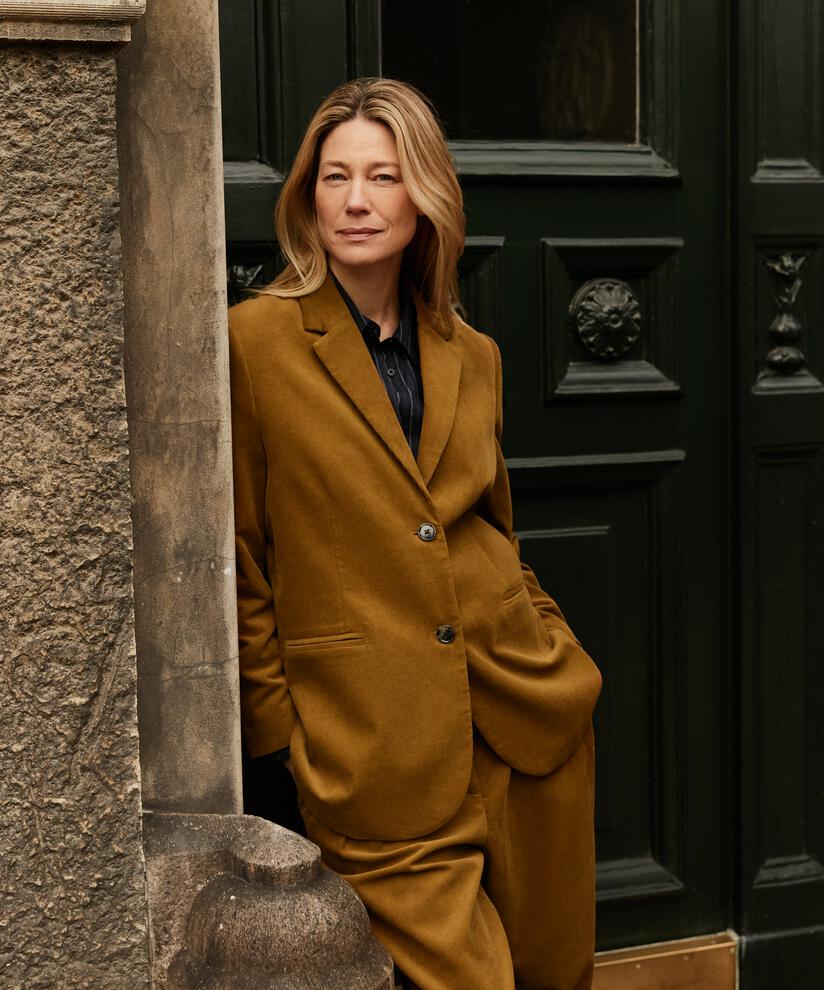 klassischer Blazer aus Babycord, Breen