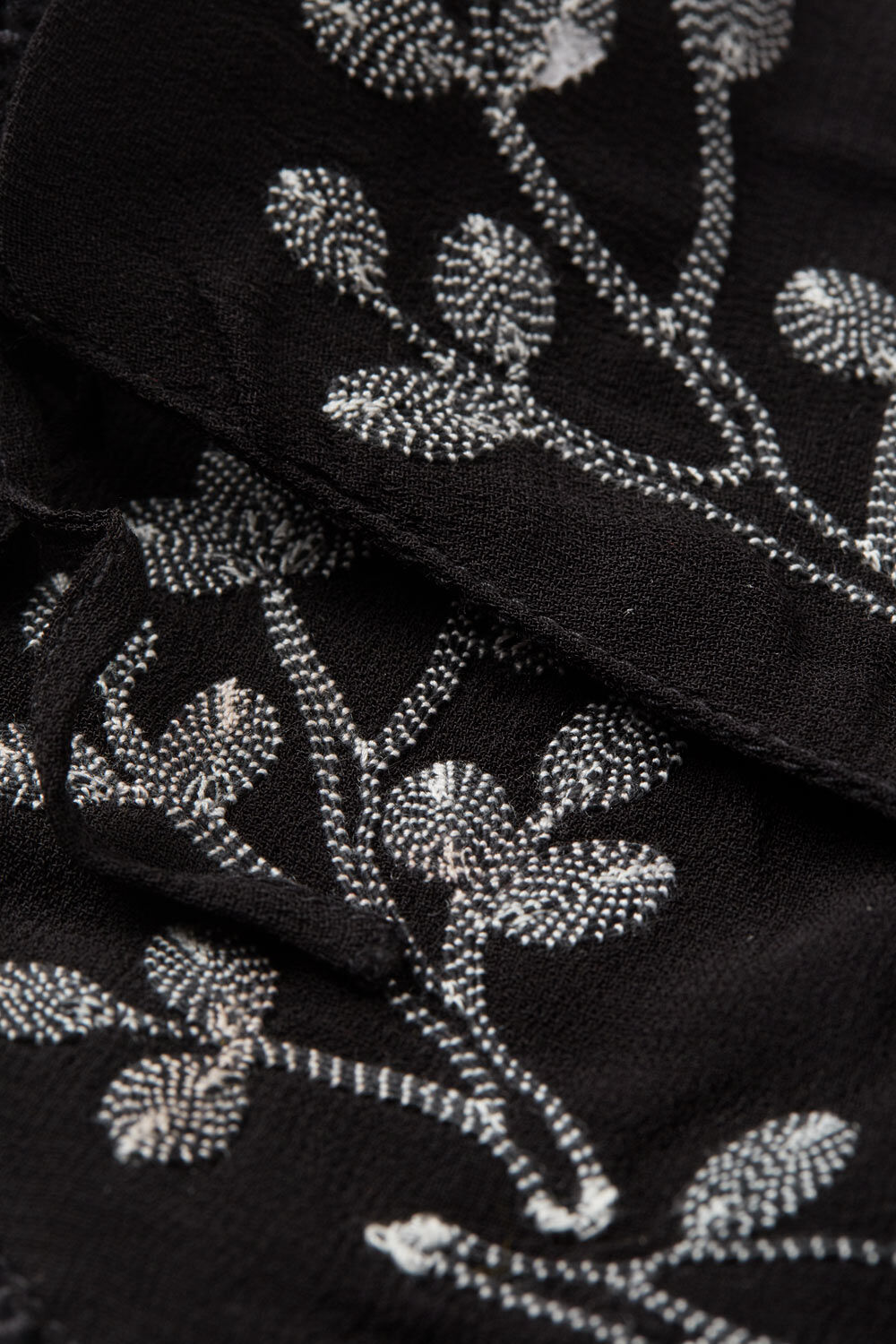 RAVA KRAGEN, Black