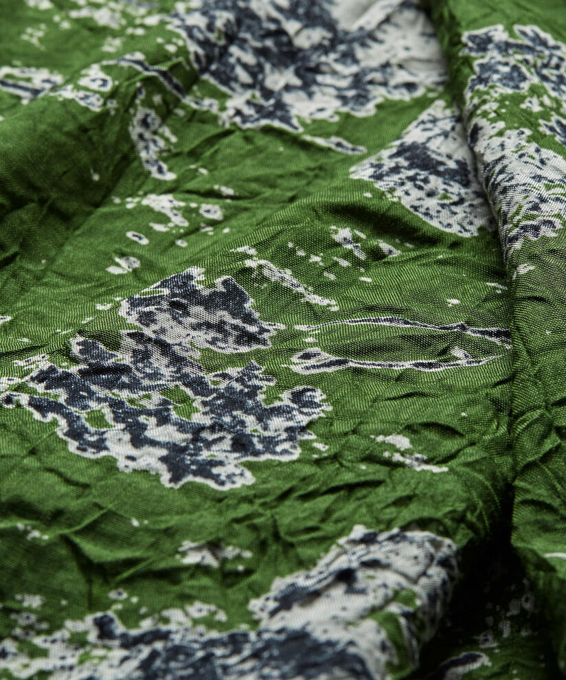 ALONG TUCH, Garden Green