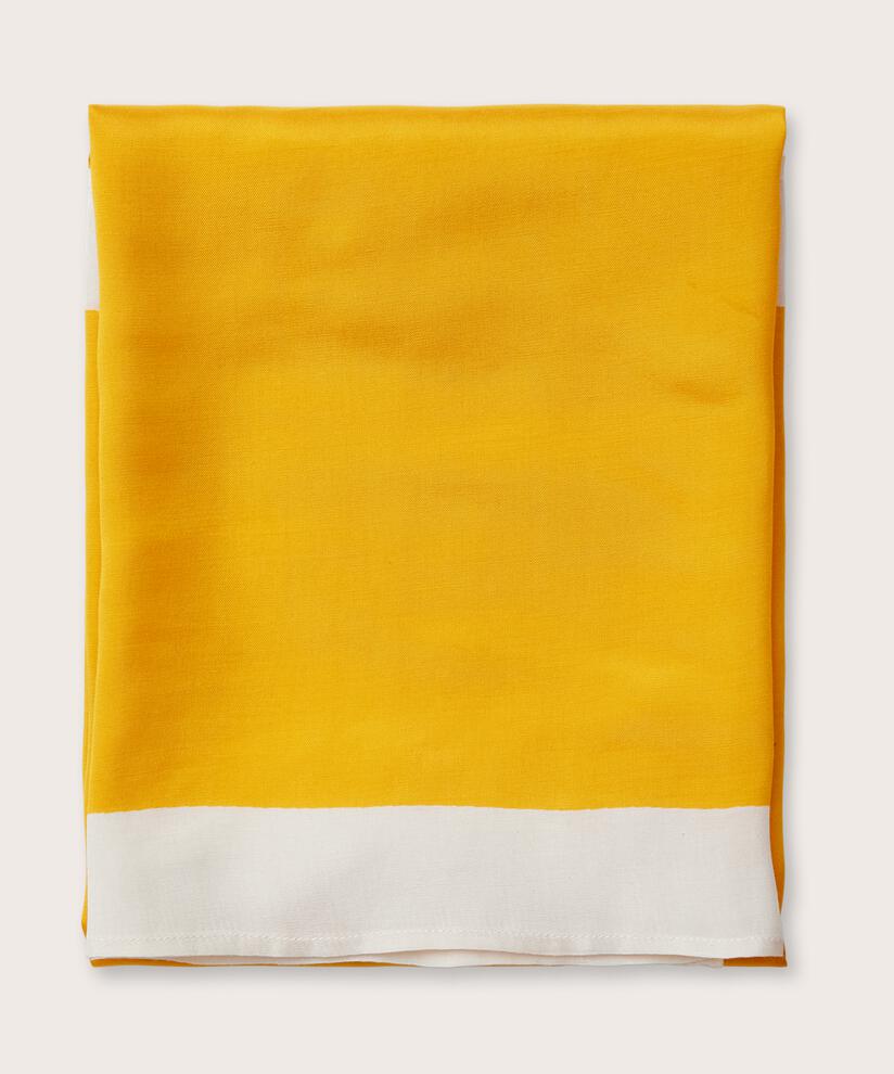 Aurona tuch, Saffron