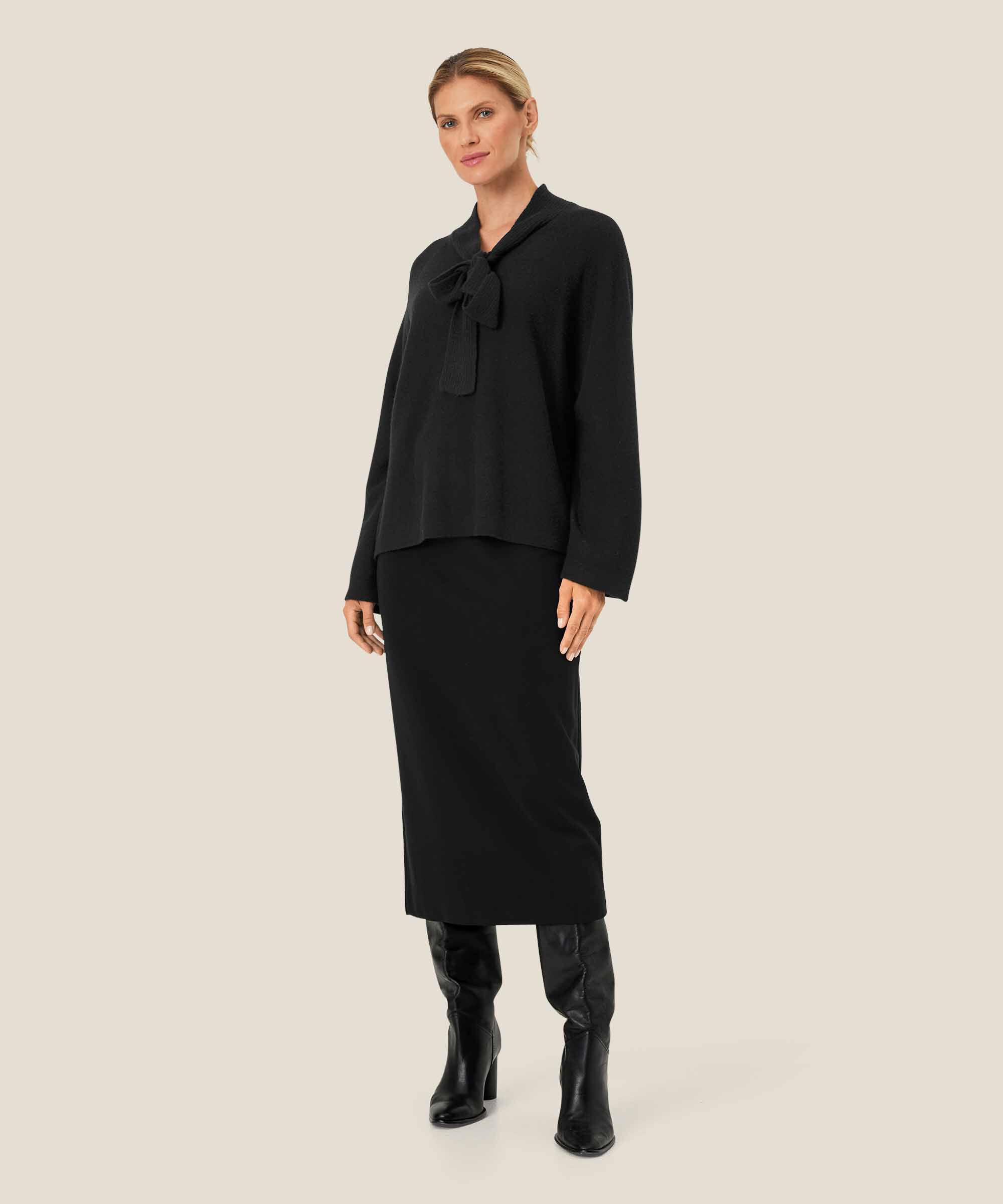 Pullover aus Wolle mit Bindebändern am Hals, Black