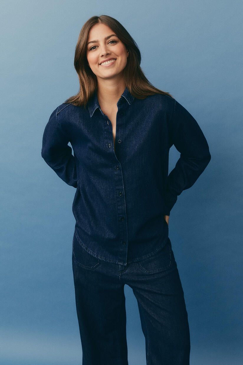 Jeanshemd mit einem Hauch von Glitzer - Dark Denim, weiche Jeanshose mit Glitzer - Dark Denim