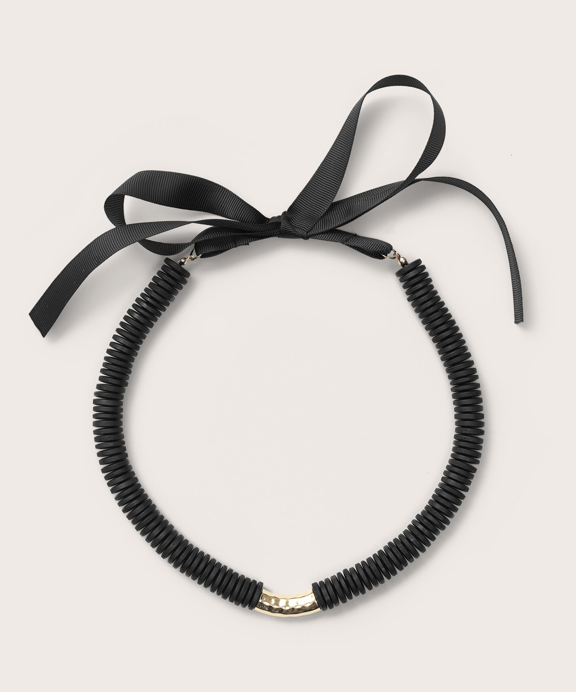 Rabail Halskette, Black