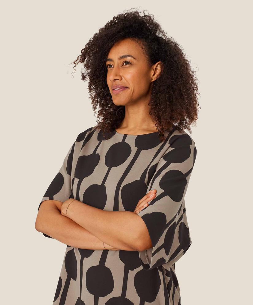 Jerseykleid mit Dreiviertelärmeln, Roast Cashew