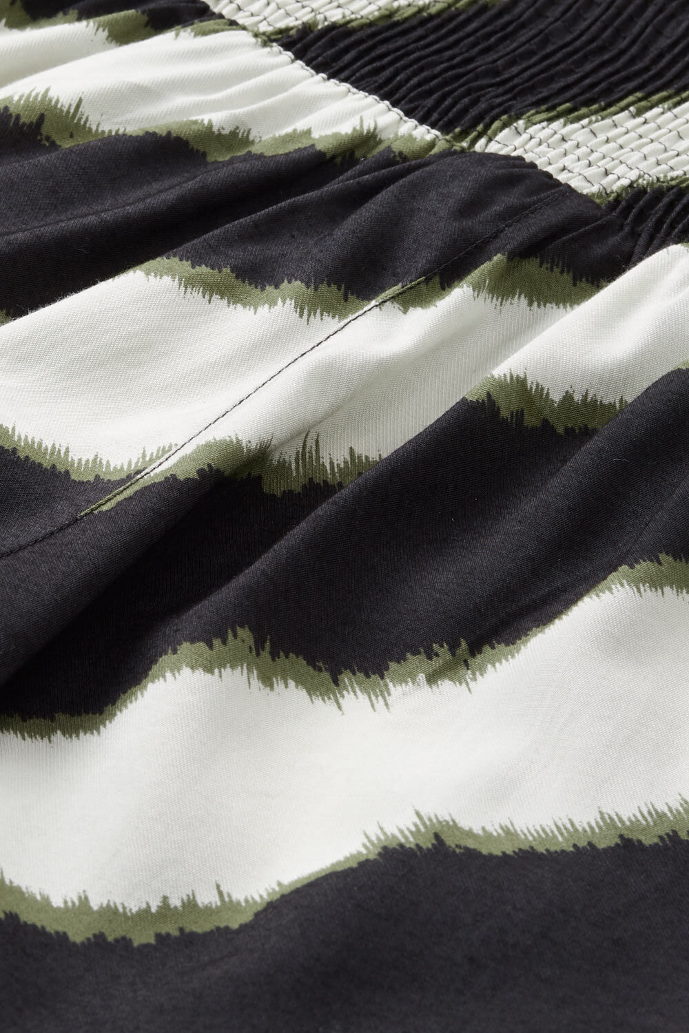 PAI HOSE, Capulet Olive