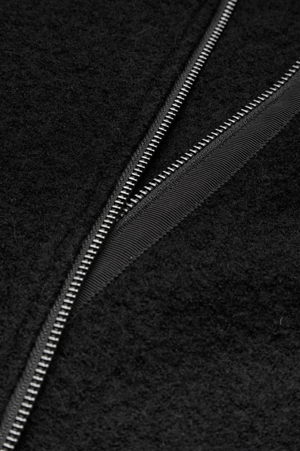 TAYLANA MANTEL, Black