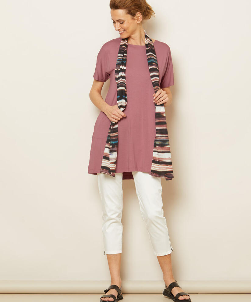 ALONG TUCH, Mesa Rose