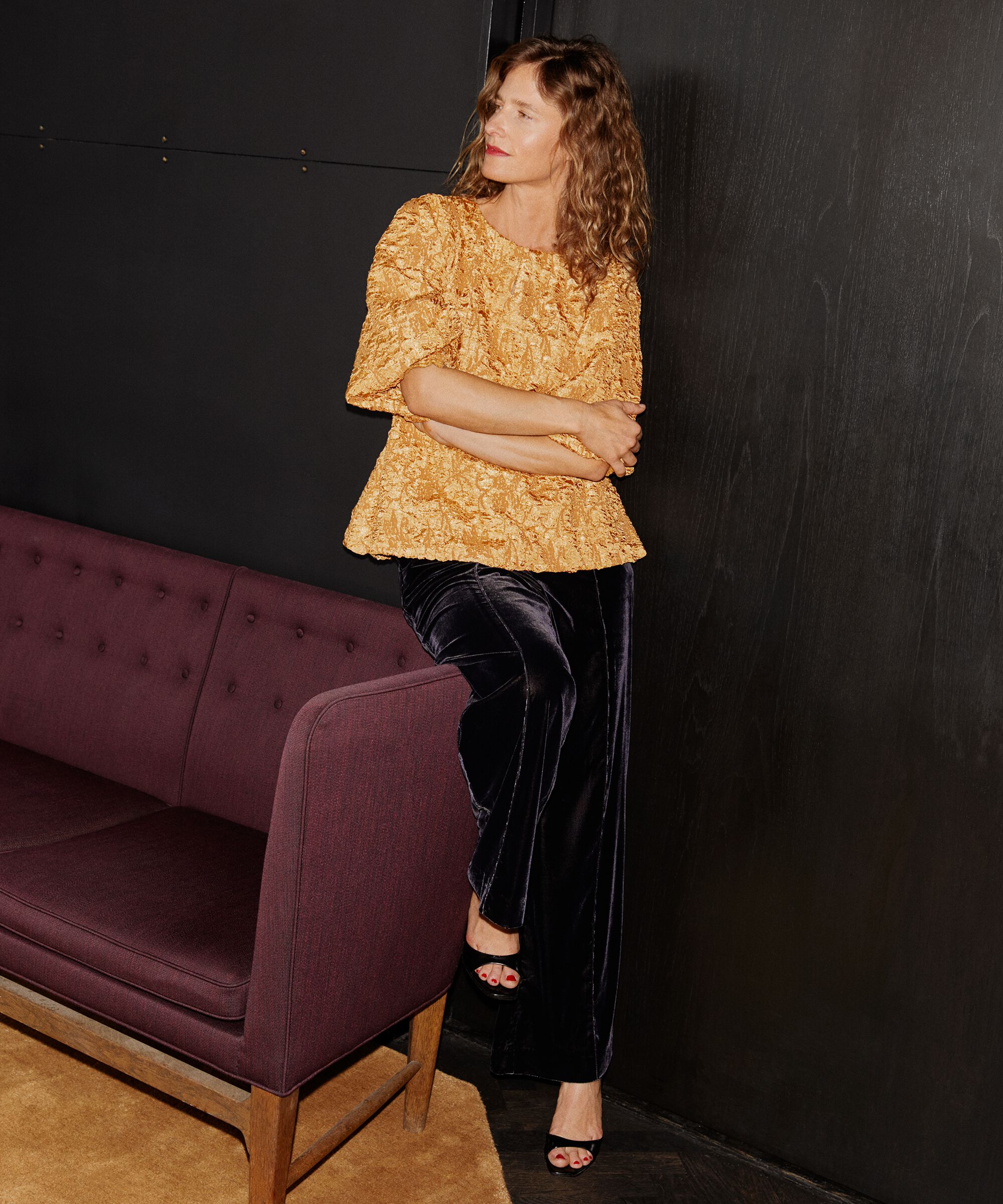 Velourshose mit genähter Druckfalte, Black