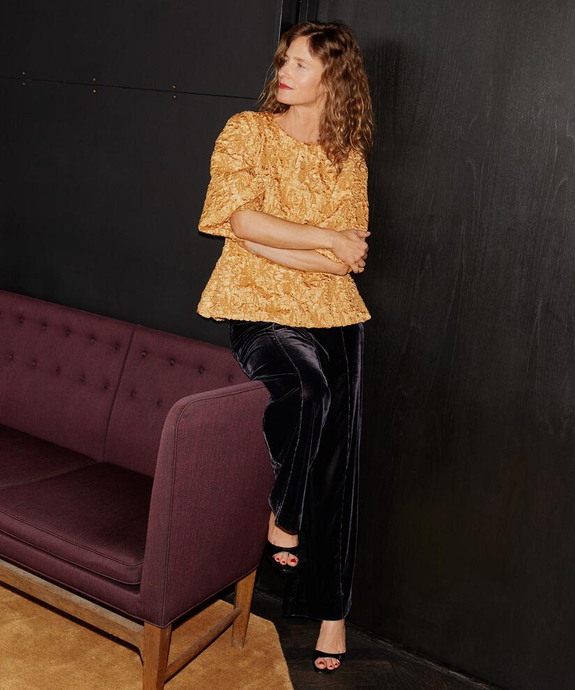 Velourshose mit genähter Druckfalte, Black