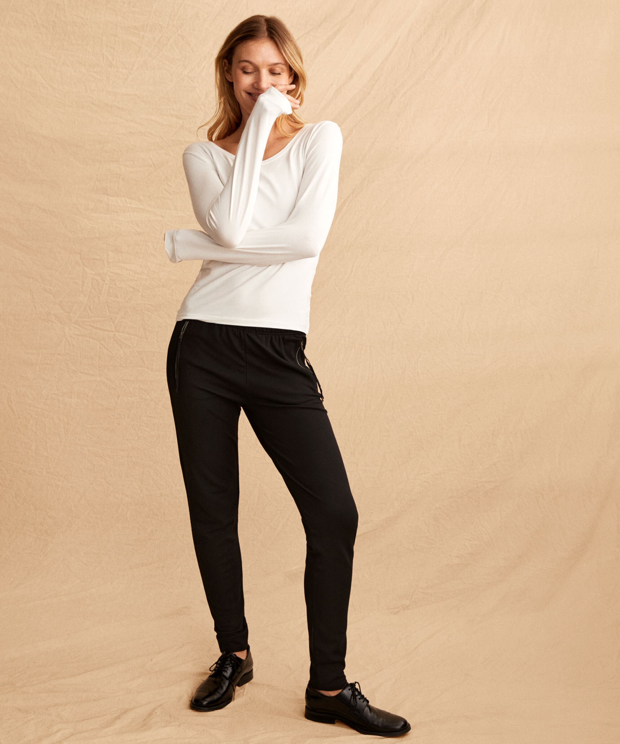 Knöchellange Hose aus Jersey, Black