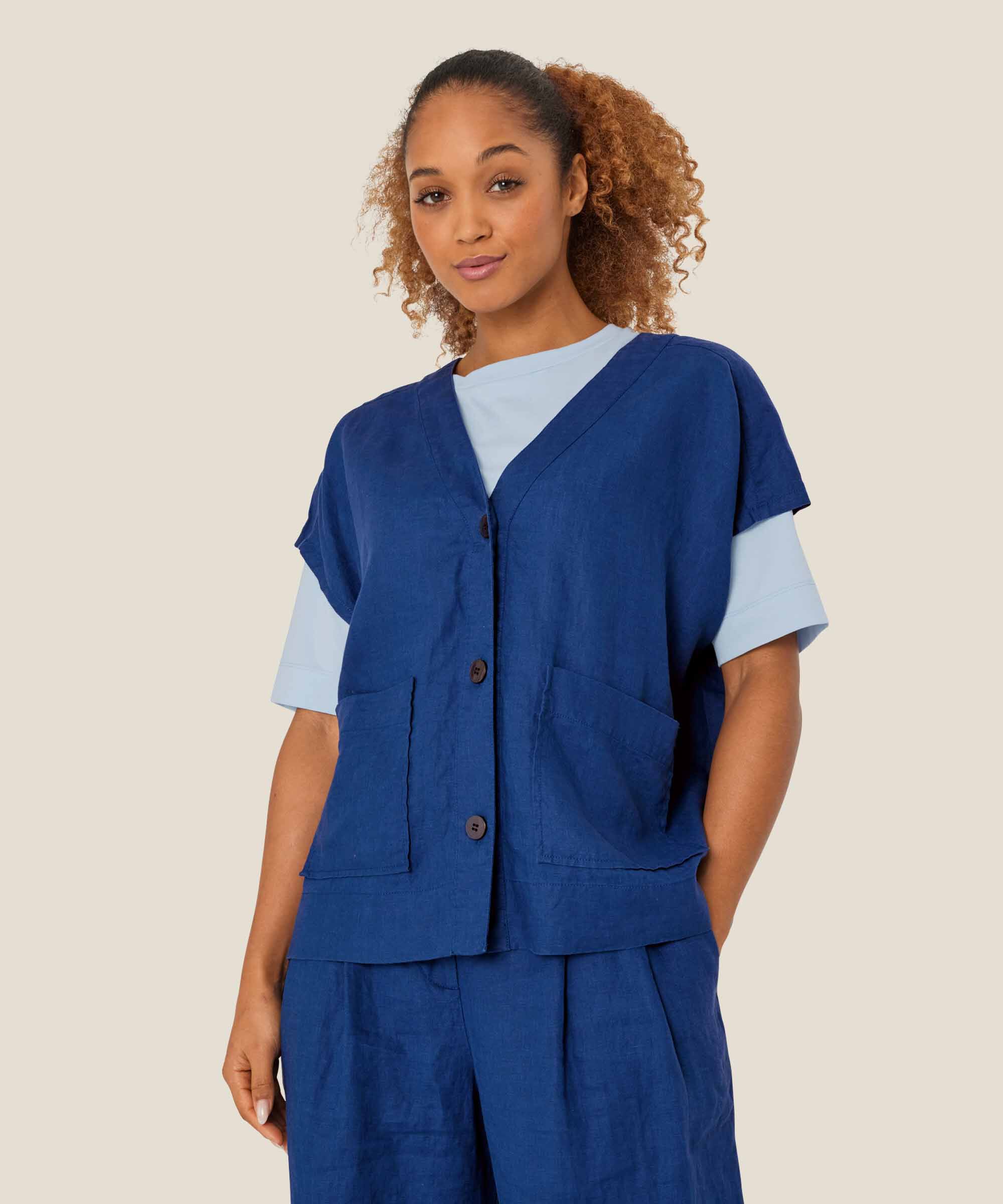 Hemd aus Leinen mit Taschen, Navy Peony