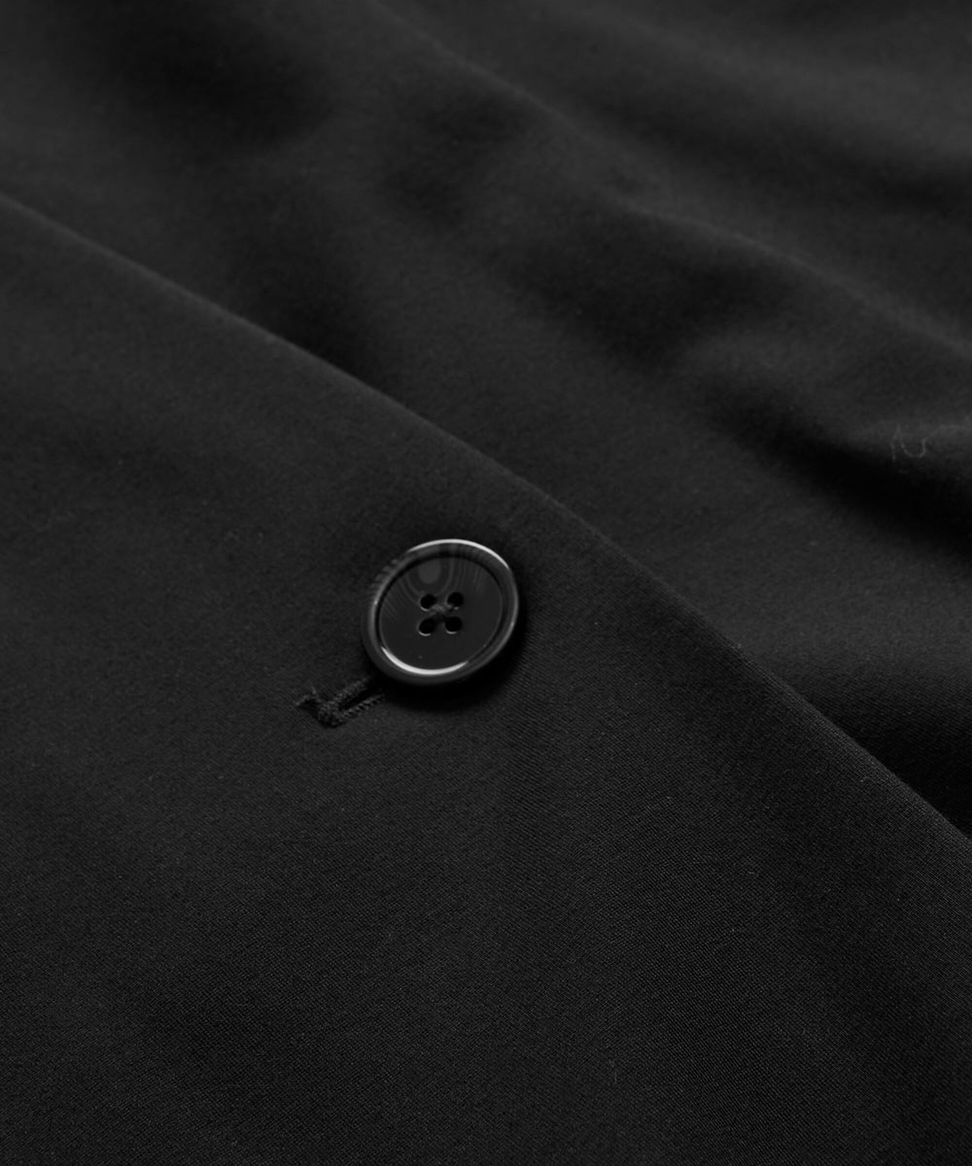 JORGINE WESTE, Black