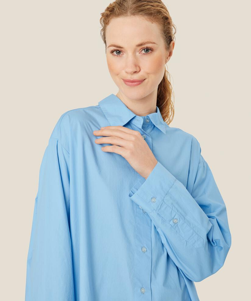 Baumwollhemdbluse Mit Abgerundeten Kanten Und Längerem Rücken, Powder Blue