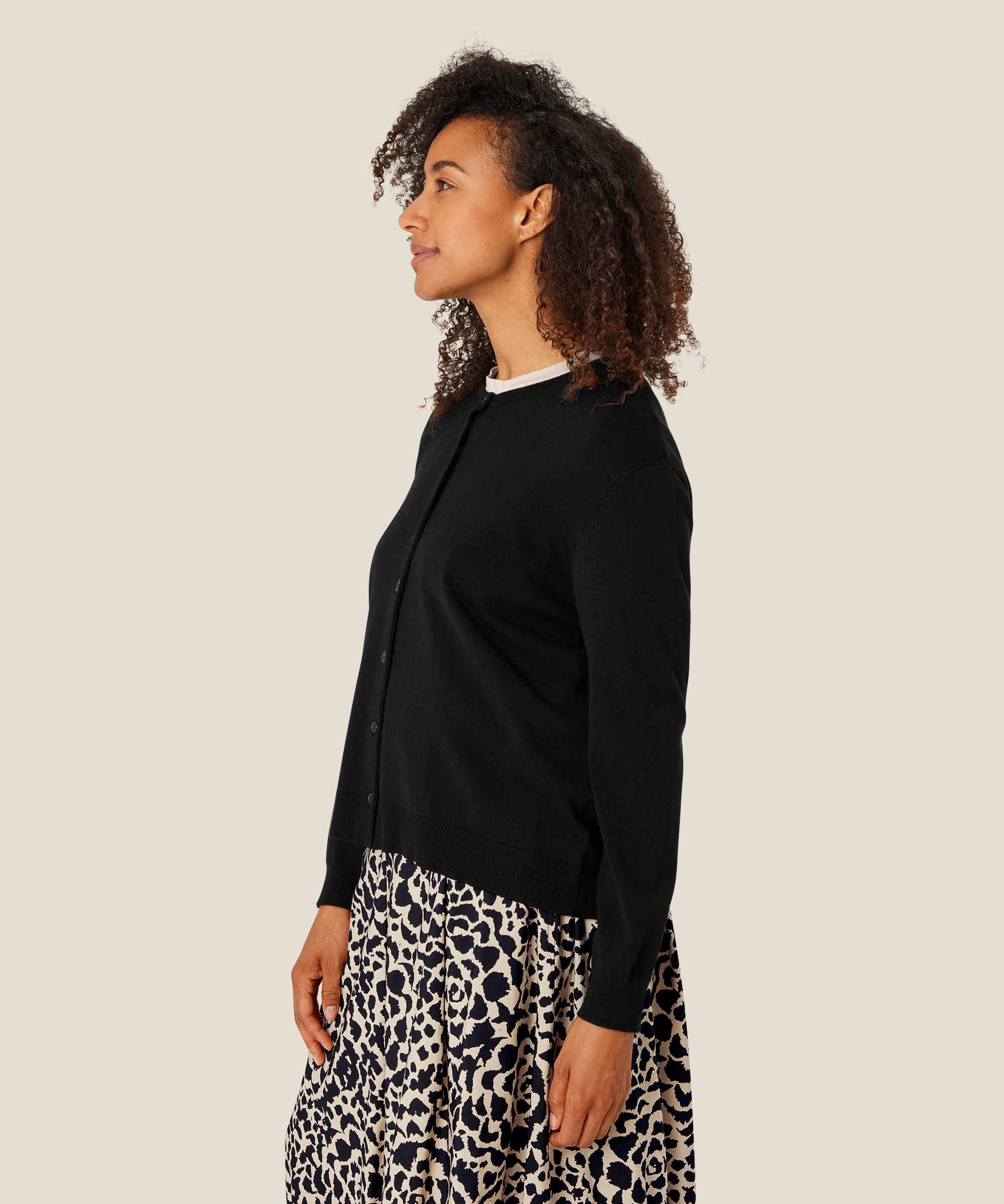 Cardigan mit Knöpfen, Black