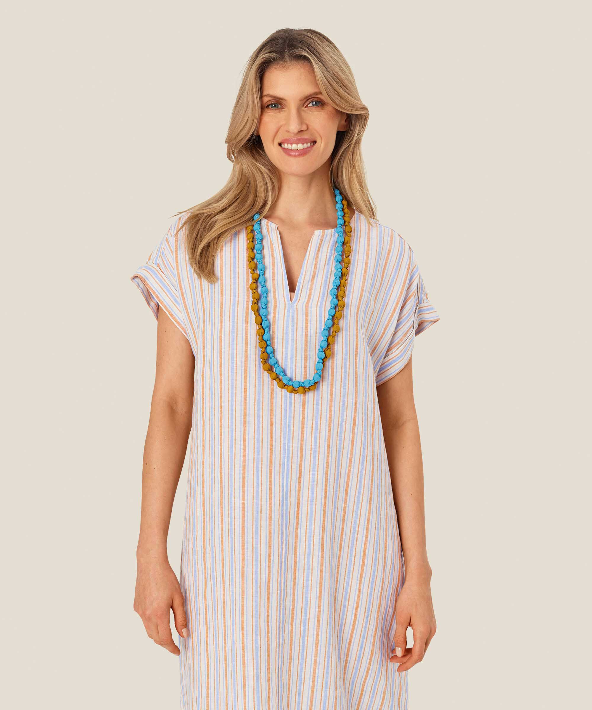 Halskette mit stoffbezogenen Perlen, Aqua