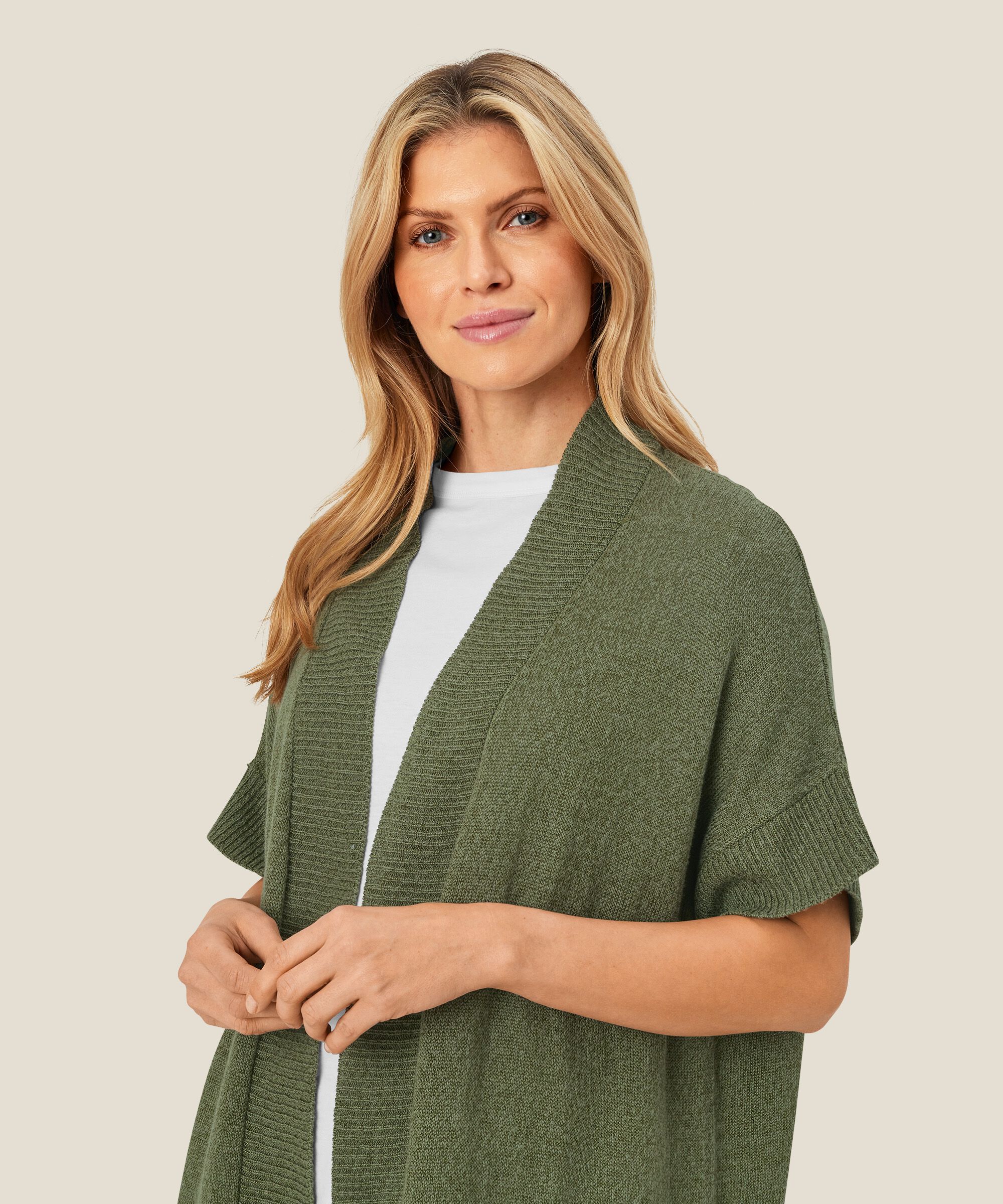 lange offene Weste mit kurzen Ärmeln, D. Lichen Green