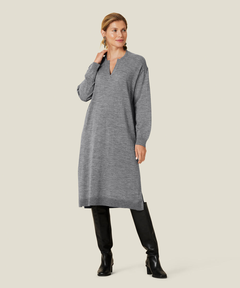 Strickkleid mit Rollkragen und Schlitzen, M. Grey mel.